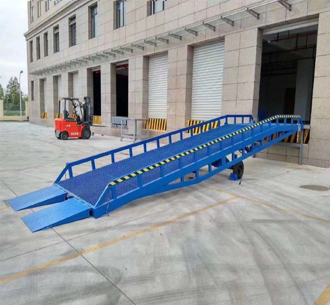 鹤岗移动式登车桥装卸